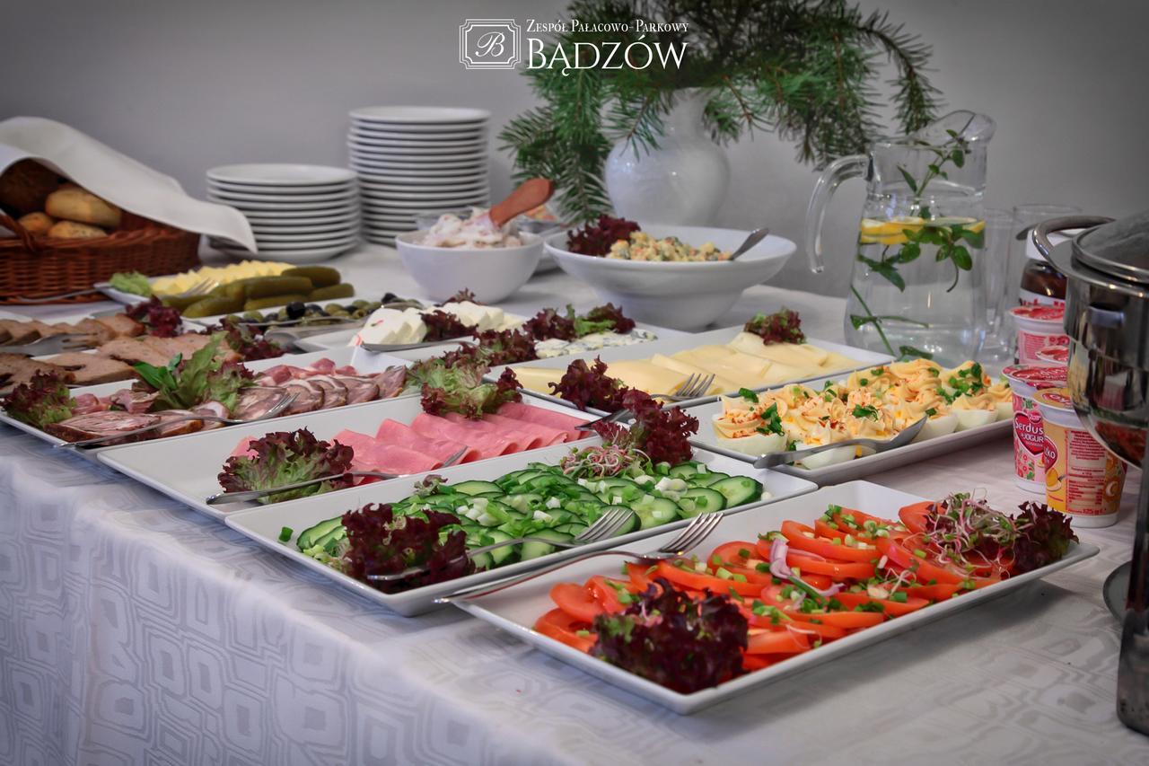 Palac W Badzowie Polkowice Buitenkant foto